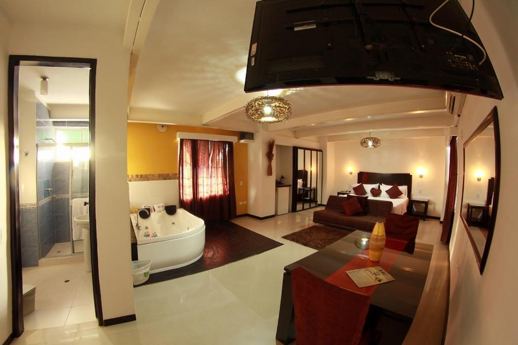 Hotel H Y M Palmira  Bagian luar foto